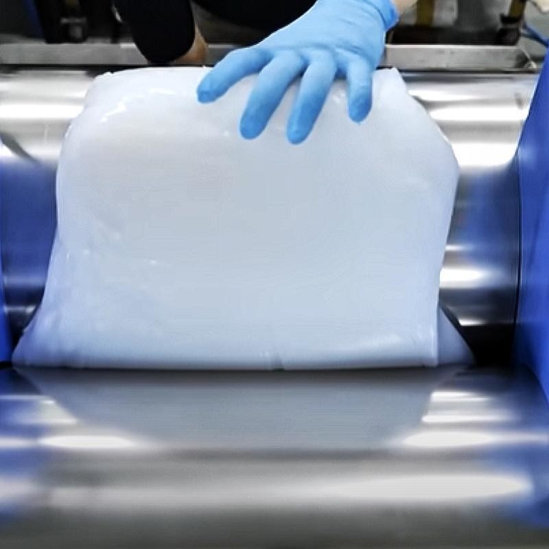 7.5Mpa 8% Tension Set MVQ Silicone White Silicone Rubber 6.5Mpa For Automotive Parts